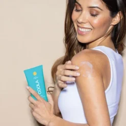 Coola Classic SPF 30 Body Lotion Tropical Coconut 148 Ml -Molton Brown Verkaufs-Shop 1374303 Coola Classic SPF 30 Body Lotion Tropical Coconut 148 ml.3896e0b9